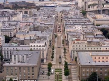 🎓 Avec plus de 30 000 étudiants, Brest s’appuie sur une base jeune qui anime le centre-ville, notamment rue de Siam et place de la Liberté. Cette présence...